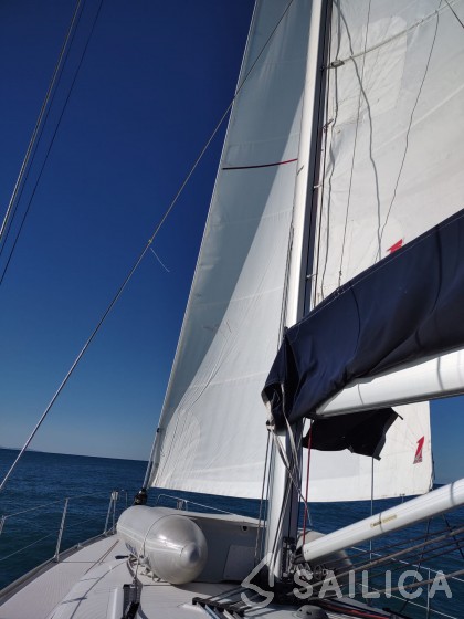 Bavaria 45 Cruiser - Yacht Charter Sailica