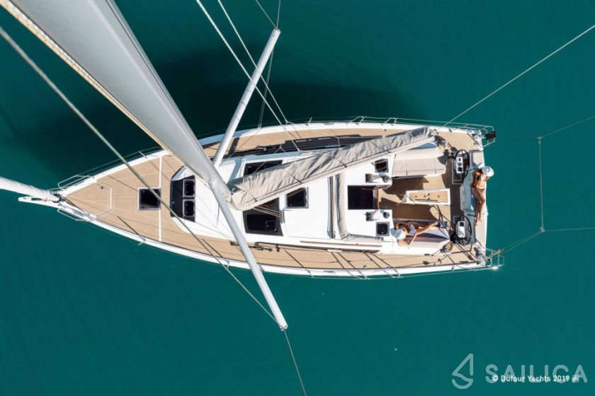 Dufour 390 Grand Large - Yacht Charter Sailica