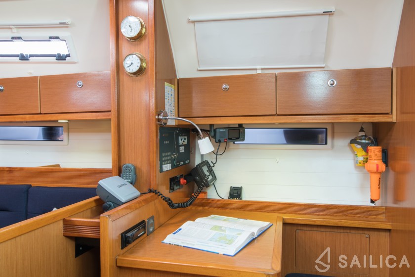 Bavaria 40 Cruiser - Yacht Charter Sailica
