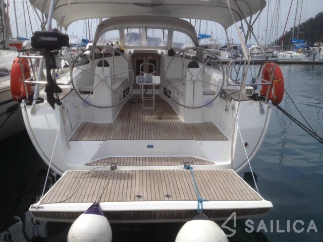 Bavaria 40 Cruiser - Yacht Charter Sailica