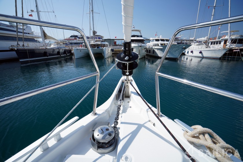 Sun Odyssey 490 - Yacht Charter Sailica