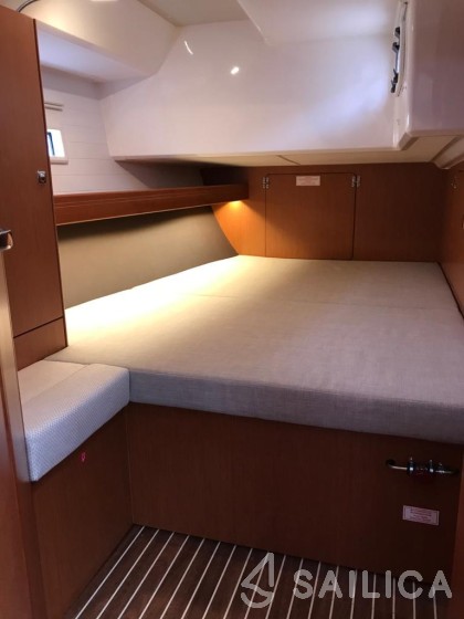 Bavaria 46 Cruiser - Yacht Charter Sailica
