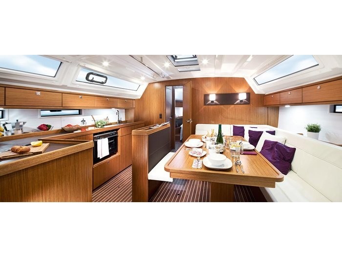 Bavaria 46 Cruiser - Yacht Charter Sailica