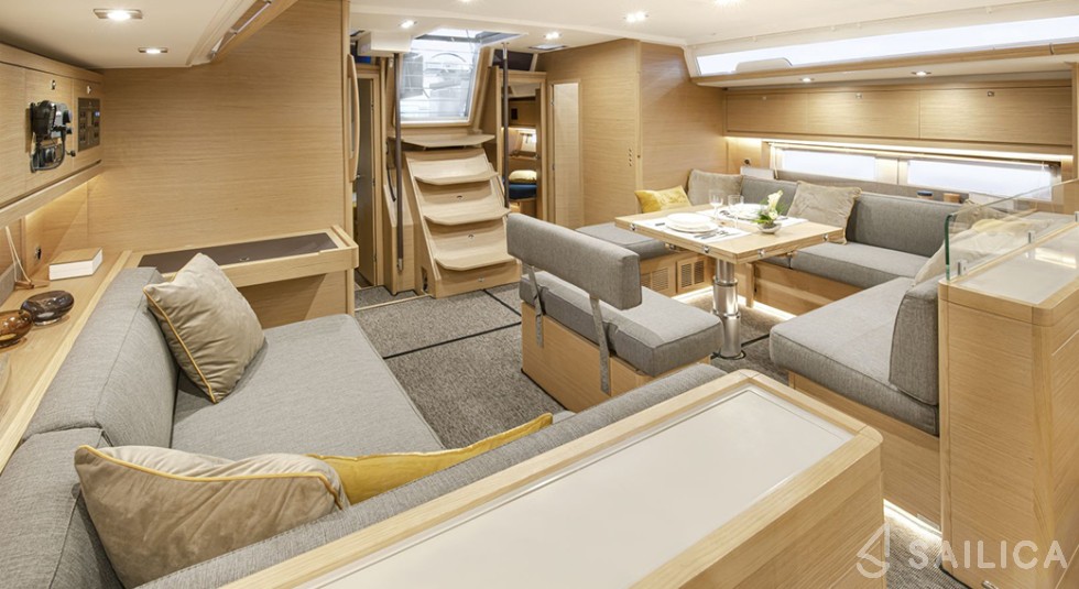 Dufour 530 - Yacht Charter Sailica