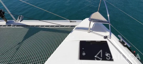 Elba 45 - Yacht Charter Sailica