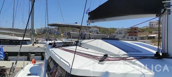 Elba 45 - Yacht Charter Sailica