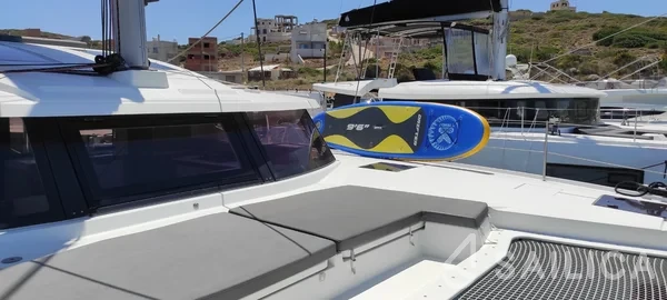 Elba 45 - Yacht Charter Sailica