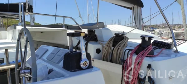 Elba 45 - Yacht Charter Sailica