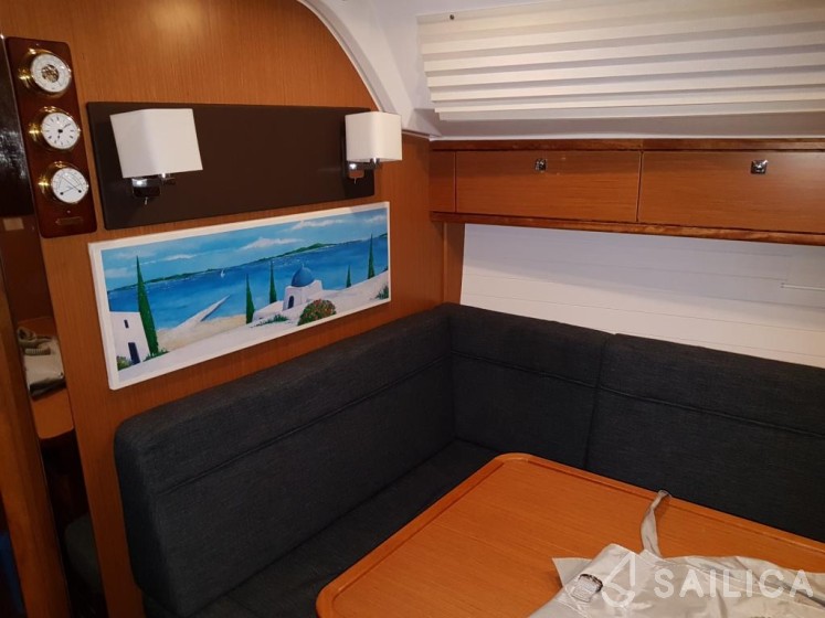 Bavaria 41 Cruiser - Yacht Charter Sailica