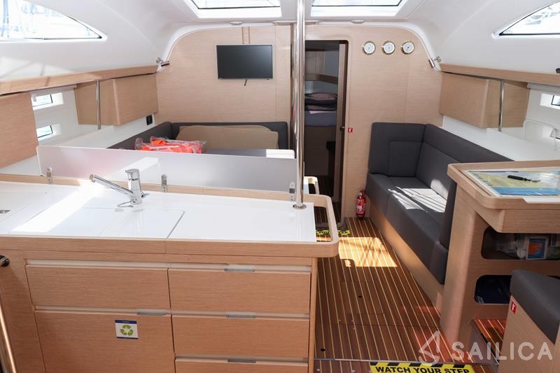 Elan 45 Impression - Yacht Charter Sailica