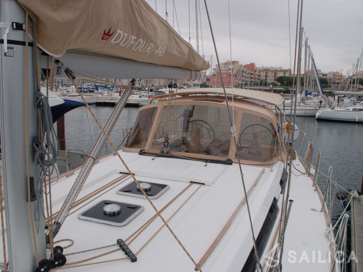 Dufour 445 Grand Large - Yacht Charter Sailica