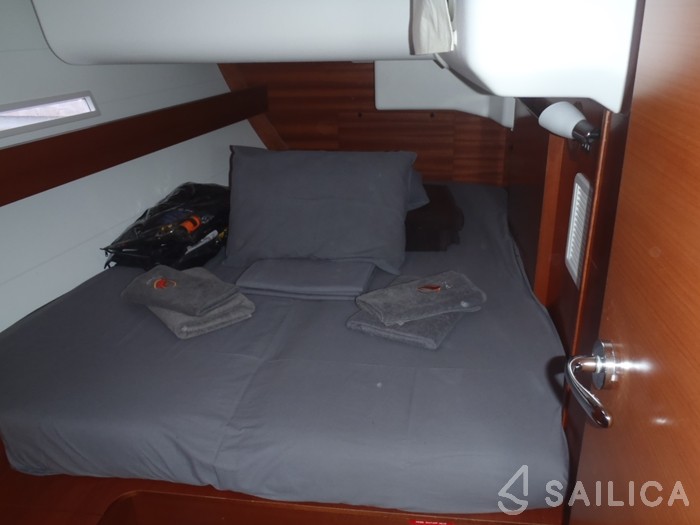 Dufour 445 Grand Large - Yacht Charter Sailica
