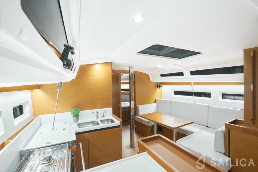 Sun Odyssey 440 - Yacht Charter Sailica