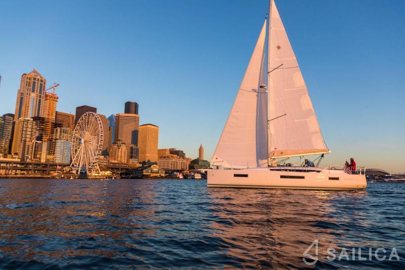 Sun Odyssey 440 - Yacht Charter Sailica