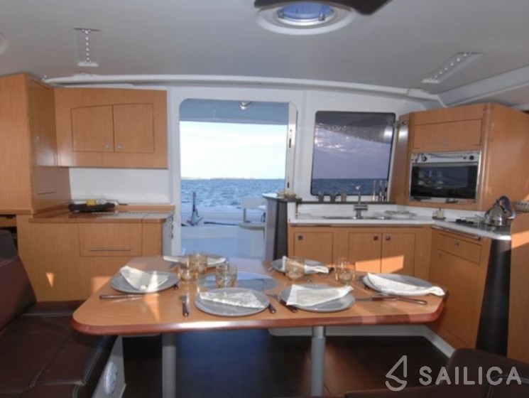 Lipari 41 - Yacht Charter Sailica