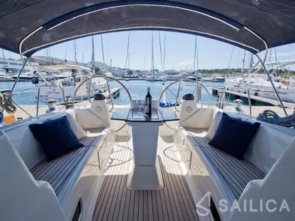 Bavaria 50 Cruiser - Yacht Charter Sailica