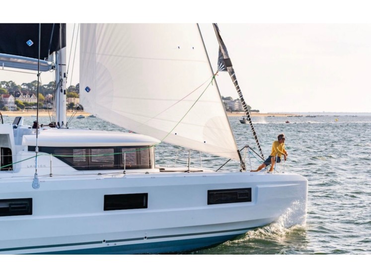 Lagoon 46  - Yacht Charter Sailica