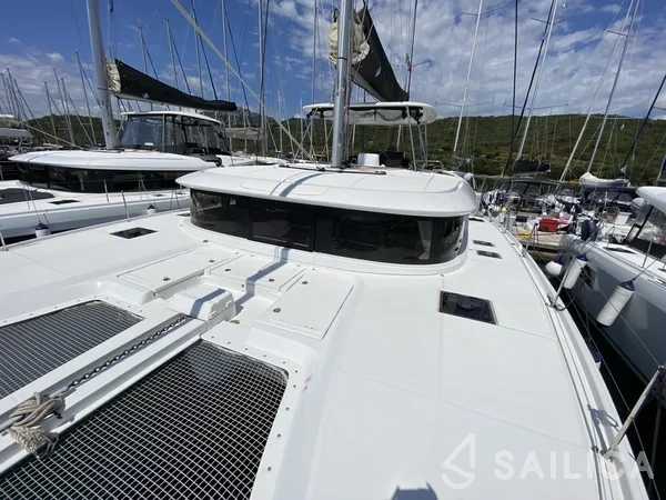 Lagoon 46  - Yacht Charter Sailica