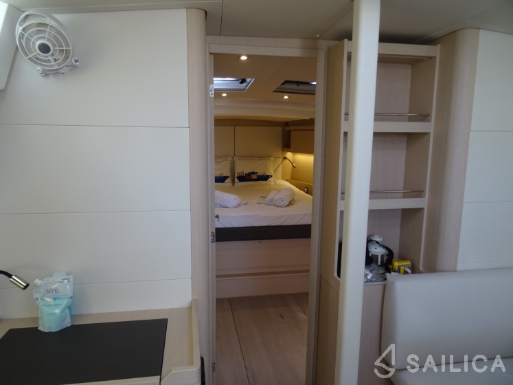 Oceanis 46.1 - Yacht Charter Sailica