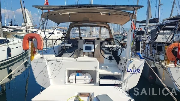 Dufour 390 - Yacht Charter Sailica