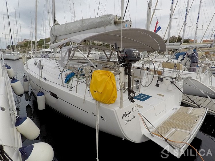 Hanse 445 - Yacht Charter Sailica