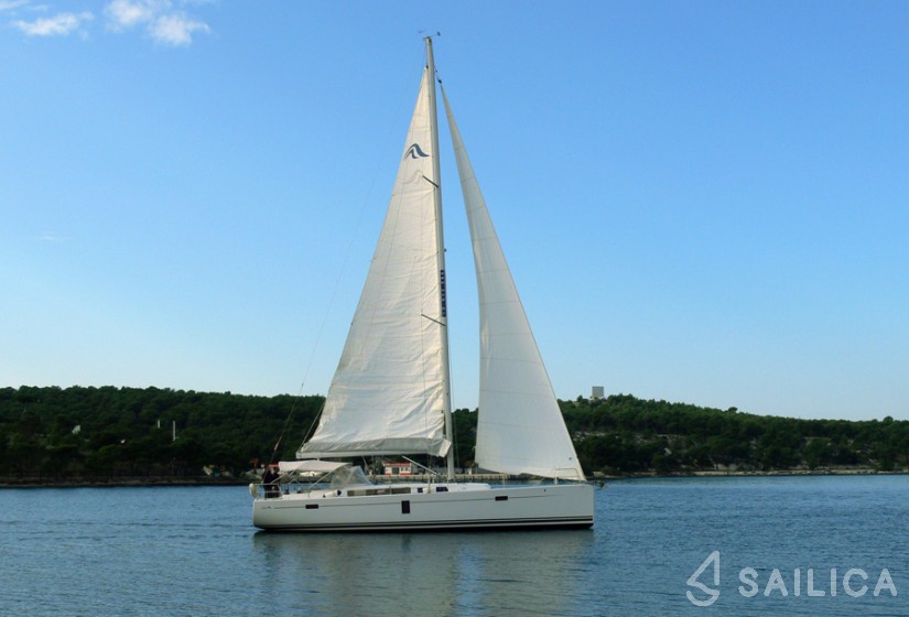 Hanse 445 - Yacht Charter Sailica