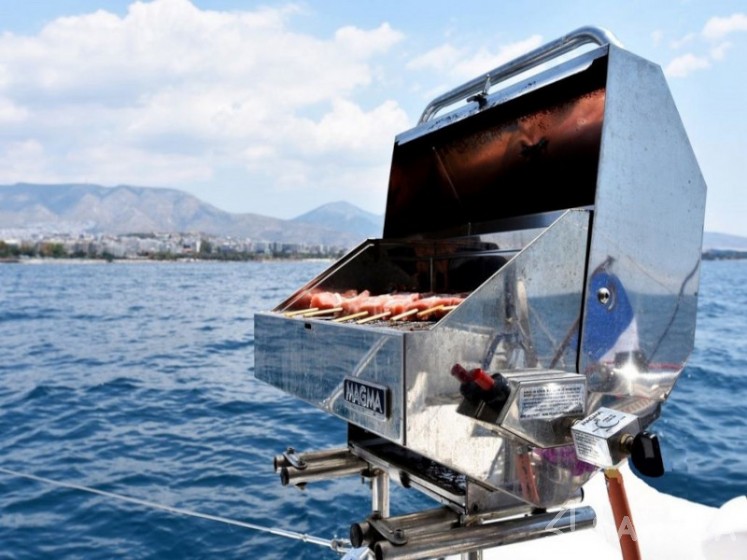 Lagoon 450  Flybridge - Yacht Charter Sailica