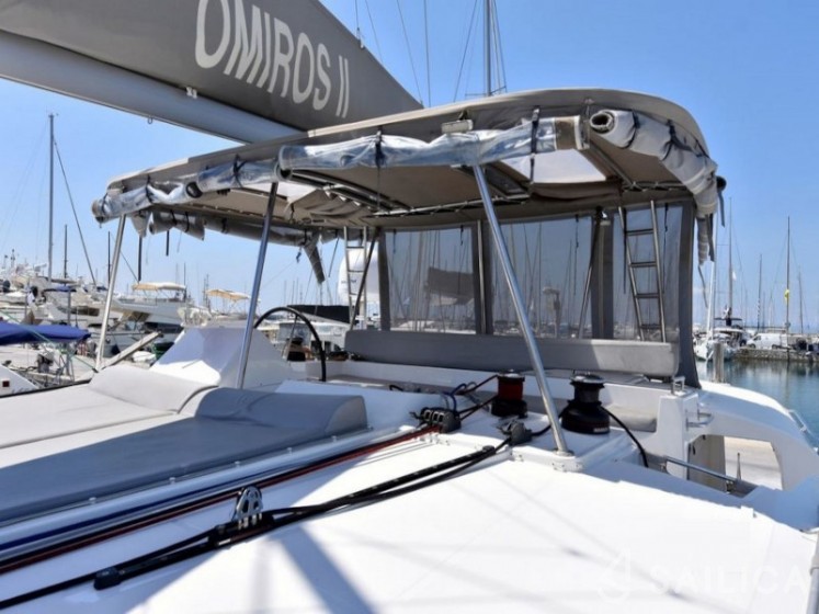 Lagoon 450  Flybridge - Yacht Charter Sailica