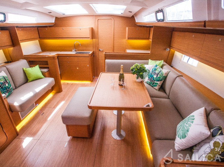 Dufour 460 GL - Yacht Charter Sailica
