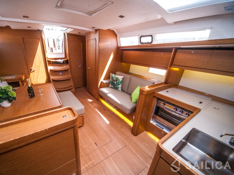 Dufour 460 GL - Yacht Charter Sailica