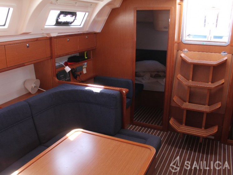 Bavaria 41 Cruiser - Yacht Charter Sailica