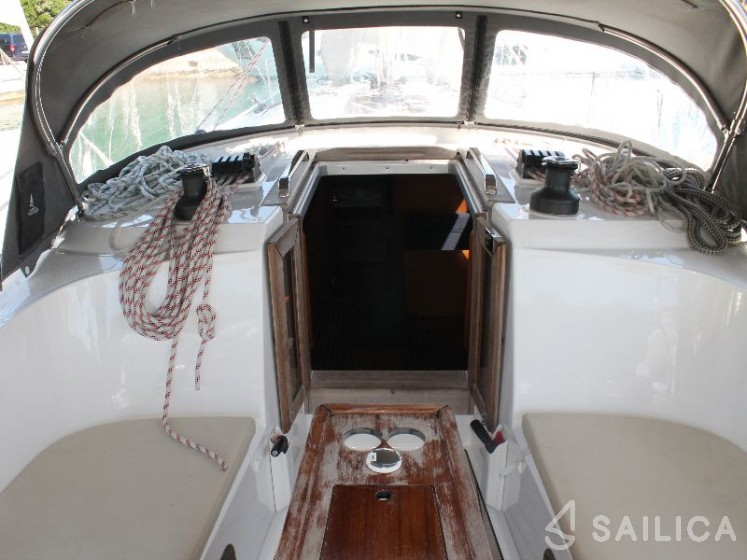 Bavaria 41 Cruiser - Yacht Charter Sailica