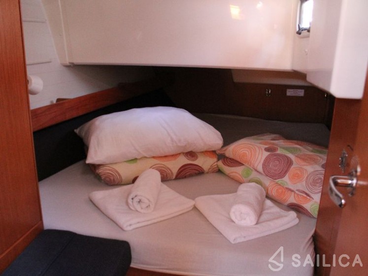 Bavaria 41 Cruiser - Yacht Charter Sailica