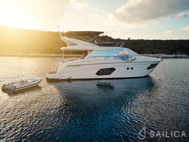 Absolute 50 Fly - Yacht Charter Sailica