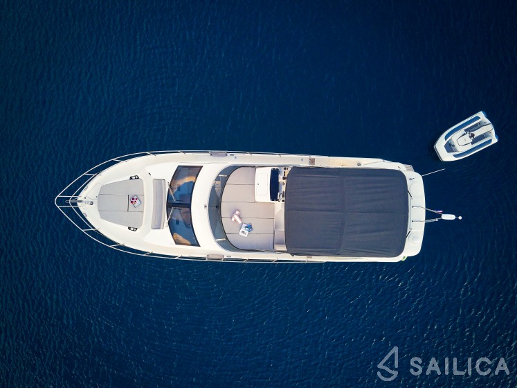 Absolute 50 Fly - Yacht Charter Sailica