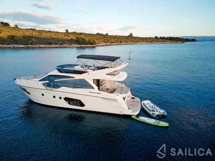 Absolute 50 Fly - Yacht Charter Sailica