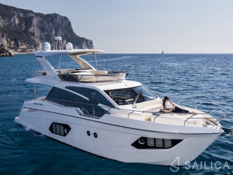 Absolute 50 Fly - Yacht Charter Sailica