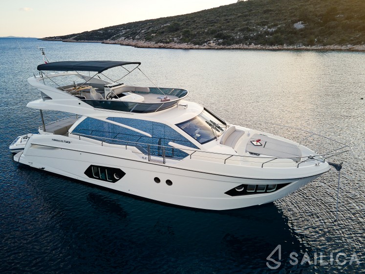 Absolute 50 Fly - Yacht Charter Sailica
