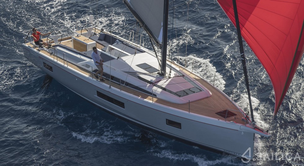 Oceanis 51.1 - Yacht Charter Sailica