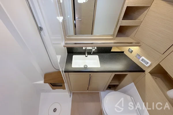 Hanse 460 - Yacht Charter Sailica