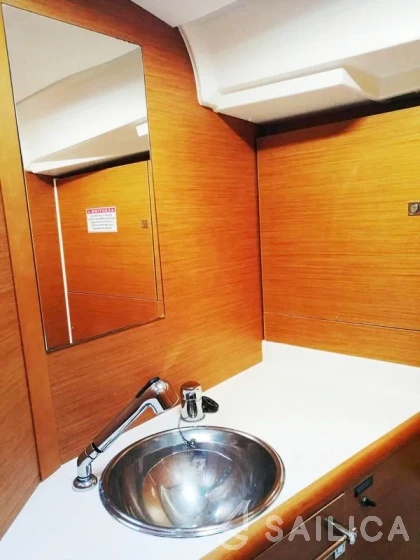 Sun Odyssey 409 - Yacht Charter Sailica