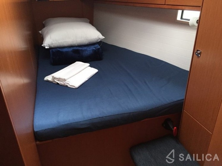 Bavaria 46 Cruiser - Yacht Charter Sailica
