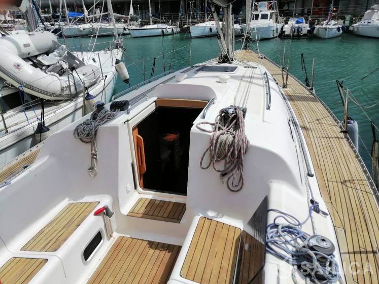 Elan 40 - Yacht Charter Sailica