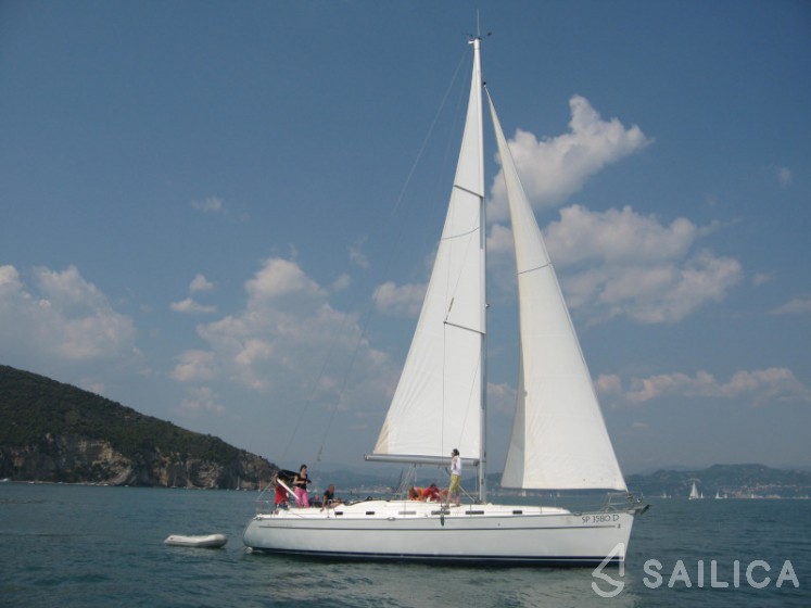 Cyclades 43.3 - Yacht Charter Sailica