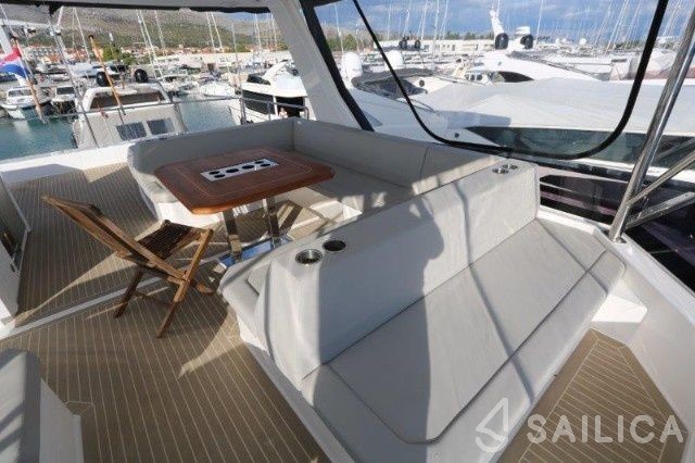 Leopard 53 PC - Yacht Charter Sailica