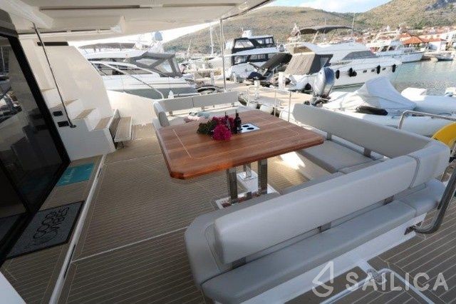 Leopard 53 PC - Yacht Charter Sailica