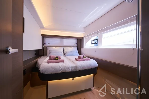 Leopard 53 PC - Yacht Charter Sailica