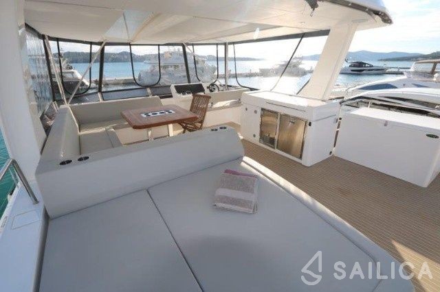 Leopard 53 PC - Yacht Charter Sailica