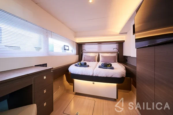 Leopard 53 PC - Yacht Charter Sailica