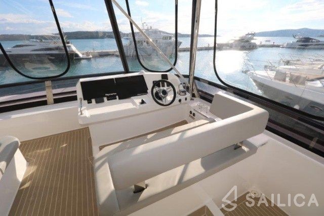 Leopard 53 PC - Yacht Charter Sailica